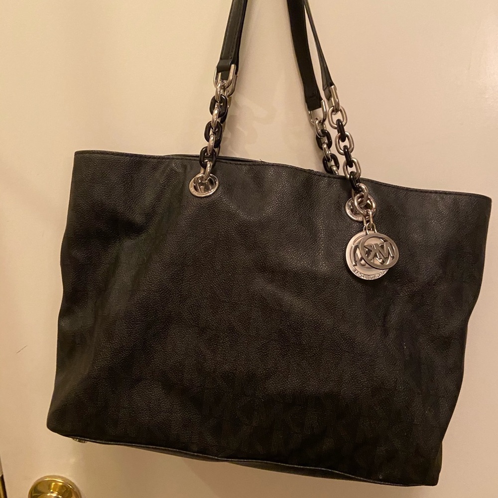 Authentic Michael kors logo tote bag